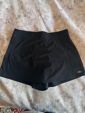 ALO Black Clubhouse Skort with Built-In Shorts